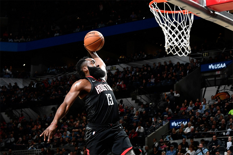 Nhìn lại cú úp rổ bị trọng tài từ chối gây sốt CĐM của James Harden