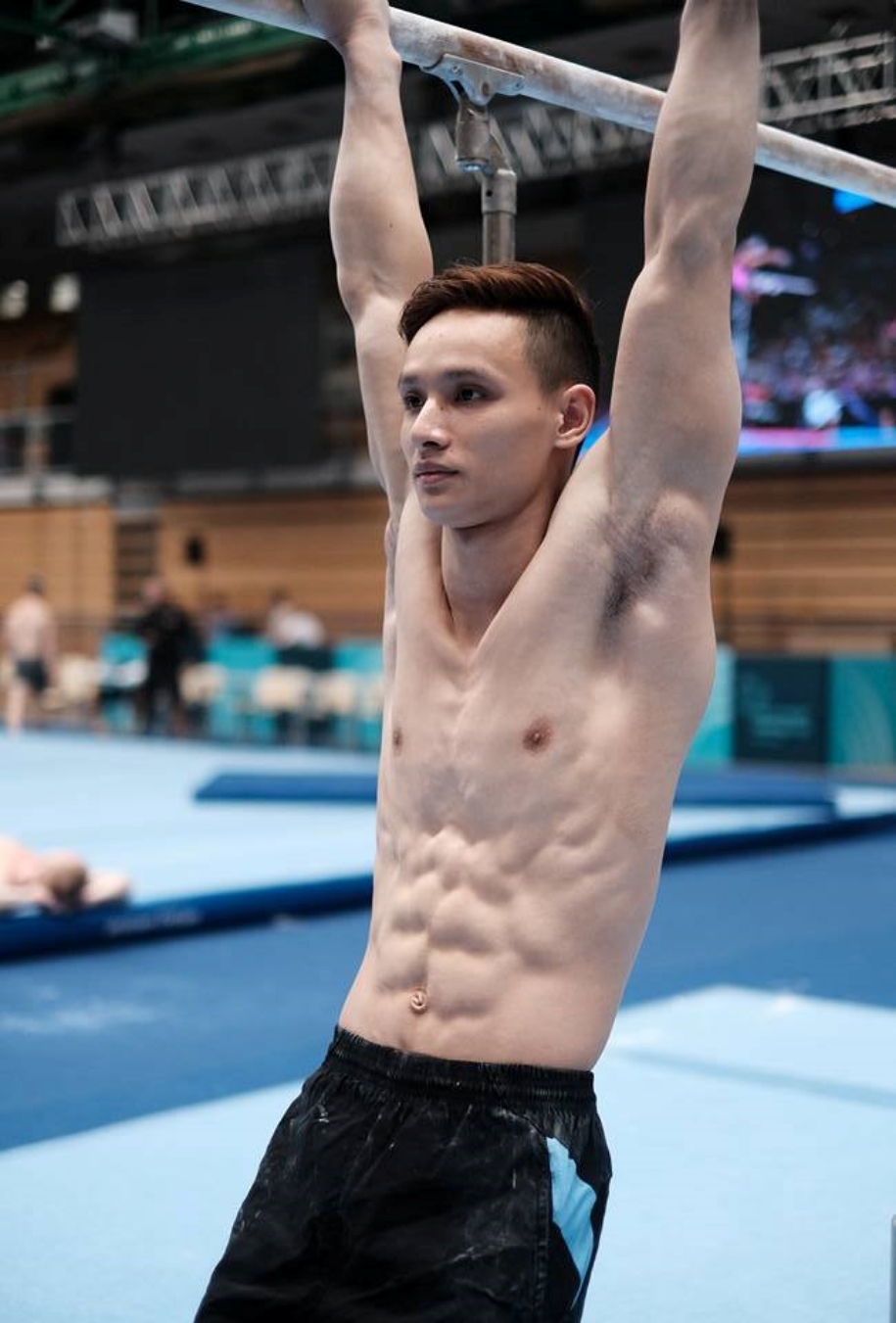 Chùm ảnh hot boy TDDC Đinh Phương Thành, VĐV Việt Nam đầu tiên giành 2 HCV SEA Games 30 Chùm ảnh hot boy TDDC Đinh Phương Thành, VĐV Việt Nam đầu tiên giành 2 HCV SEA Games 30