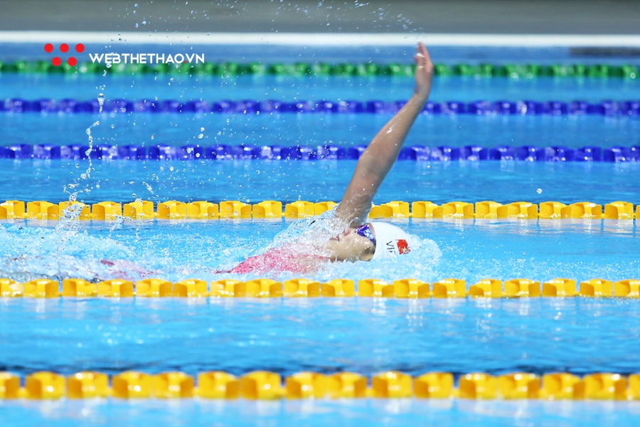 Ánh Viên lý lắc dù về bét hôm trước, chuộc công bằng cú đúp vàng SEA Games 30