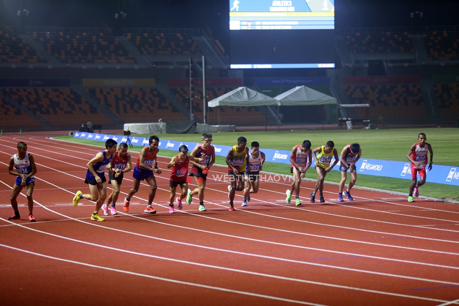 Điền kinh SEA Games 30 khởi tranh, Hồng Lệ xuất trận săn huy chương marathon Điền kinh SEA Games 30 khởi tranh, Hồng Lệ xuất trận săn huy chương marathon