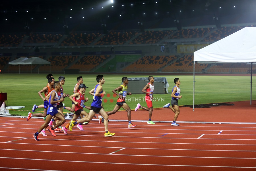Điền kinh SEA Games 30 khởi tranh, Hồng Lệ xuất trận săn huy chương marathon Điền kinh SEA Games 30 khởi tranh, Hồng Lệ xuất trận săn huy chương marathon