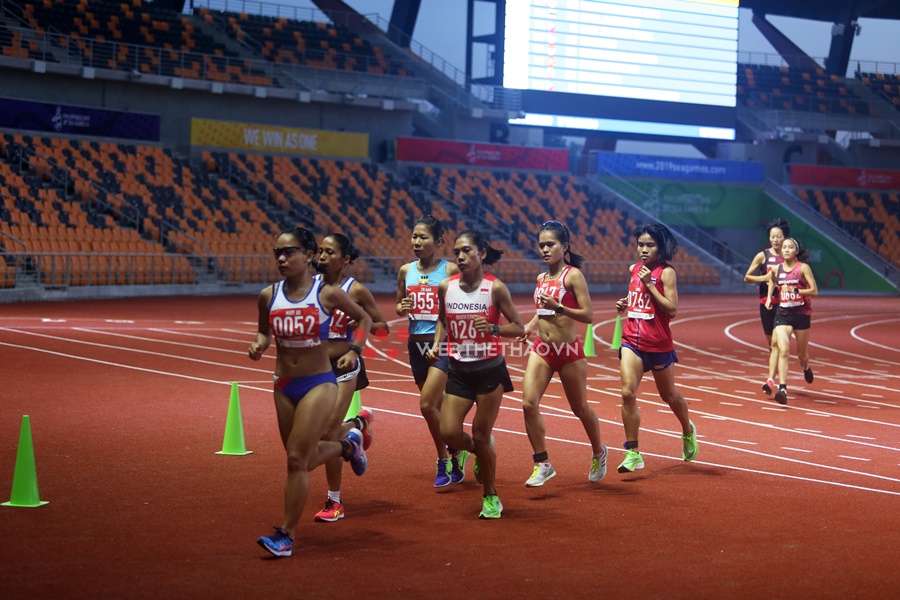 Điền kinh SEA Games 30 khởi tranh, Hồng Lệ xuất trận săn huy chương marathon Điền kinh SEA Games 30 khởi tranh, Hồng Lệ xuất trận săn huy chương marathon
