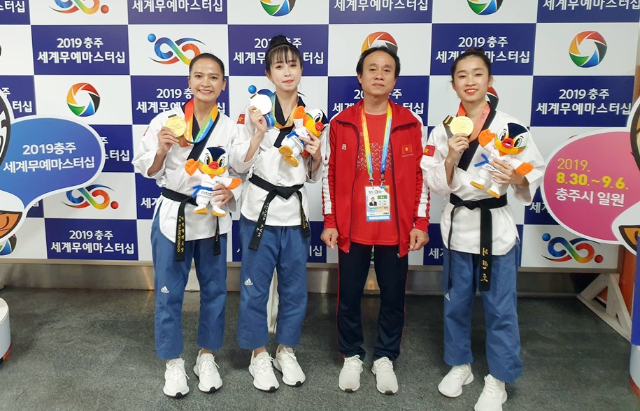 Nguyễn Thị Mộng Quỳnh giành tấm HCV SEA Games đẹp như mộng khiến CĐV Phillippines chết lặng