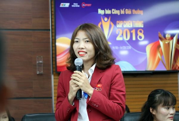 Thảo “bò vàng” nhảy xa rộ tin đồn có bầu… từ Philippines Thảo “bò vàng” nhảy xa rộ tin đồn có bầu… từ Philippines