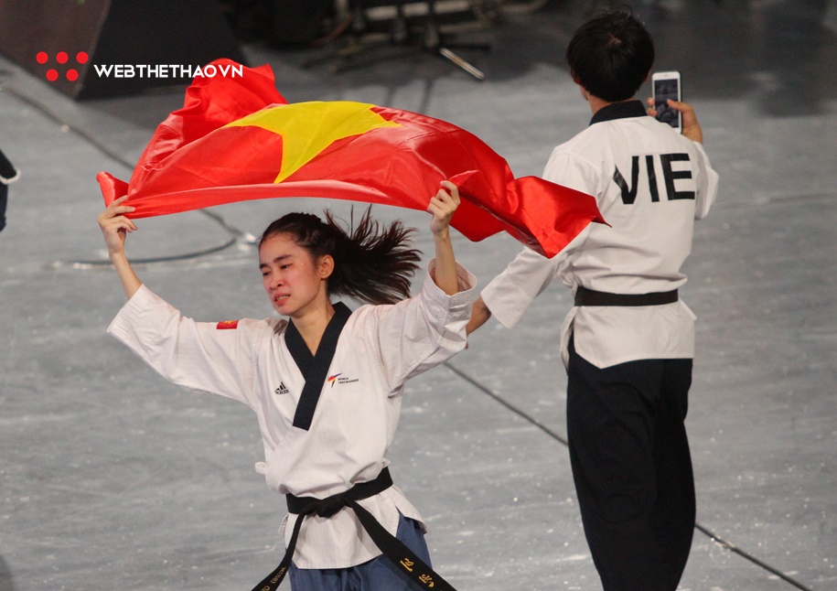 Kết quả SEA Games 30 ngày 7/12: Taekwondo bùng nổ, điền kinh giải cơn khát Vàng