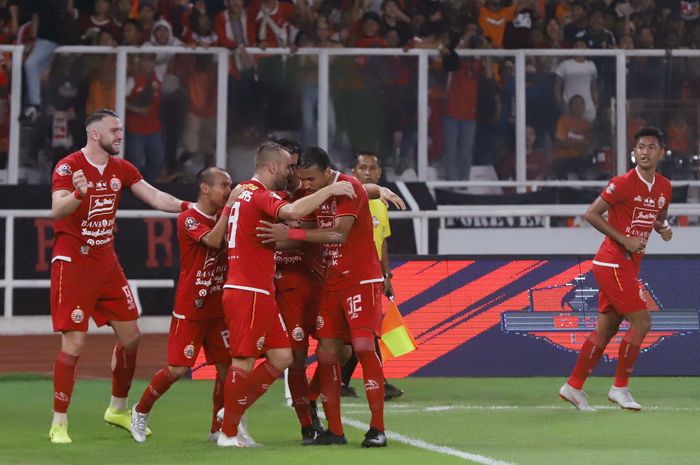 Nhận định Perseru Badak Lampung vs Persija Jakarta 15h30, 08/12 (VĐQG Indonesia 2019)