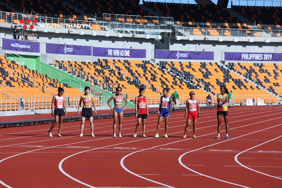 Sau “cú đổ gục marathon”, Hồng Lệ cùng Phạm Thị Huệ thống trị 10.000m SEA Games 30 Sau “cú đổ gục marathon”, Hồng Lệ cùng Phạm Thị Huệ thống trị 10.000m SEA Games 30