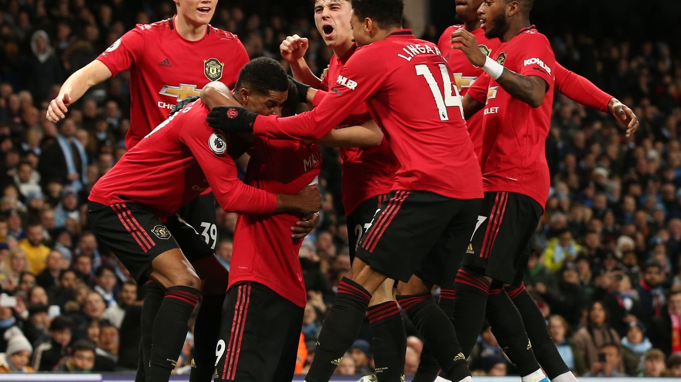 Đánh bại nhà ĐKVĐ, MU áp sát top 4