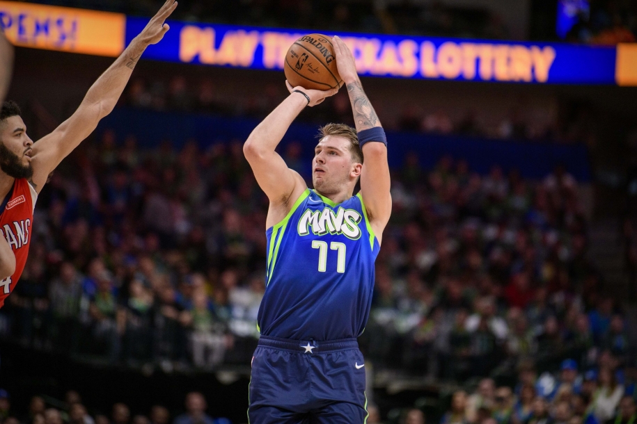 Luka Doncic ghi dấu lịch sử, Dallas Mavericks hủy diệt New Orleans Pelicans