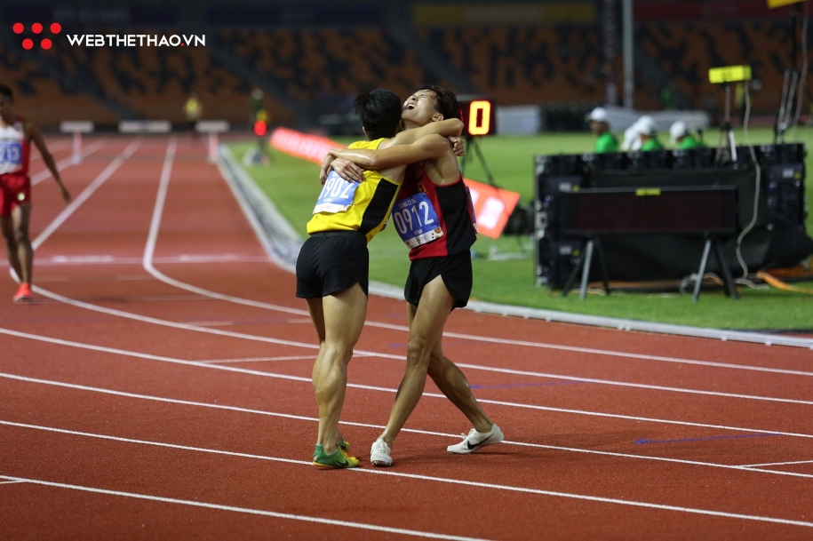 Trực tiếp SEA Games 30 hôm nay 10/12: Việt Nam có tấm HCV bóng đá lịch sử Trực tiếp SEA Games 30 hôm nay 10/12: Việt Nam có tấm HCV bóng đá lịch sử