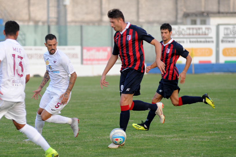 Nhận định Vibonese vs Catanzaro 02h30 ngày 12/12 (Serie C 2019/20)