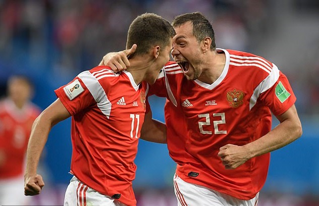 Tại sao đội tuyển Nga không bị cấm dự Euro 2020 do bê bối doping?