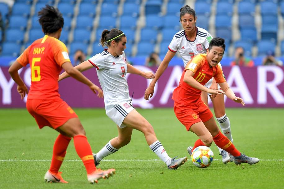 Trực tiếp nữ Hàn Quốc vs nữ Trung Quốc: Chủ nhà nếm trái đắng