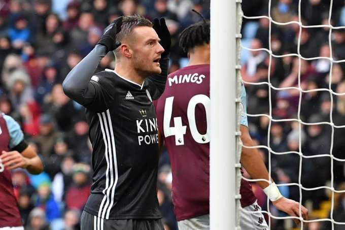 Vardy cân bằng kỷ lục ghi bàn của huyền thoại MU với Leicester