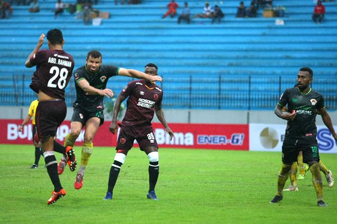 Nhận định Kalteng Putra vs Persipura Jayapura 18h30, 12/12 (Vòng 32 giải VĐQG Indonesia)