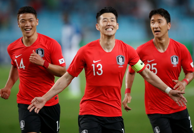 Kèo Hàn Quốc vs Hong Kong 17h30h00, ngày 11/12 (VĐ Đông Á)