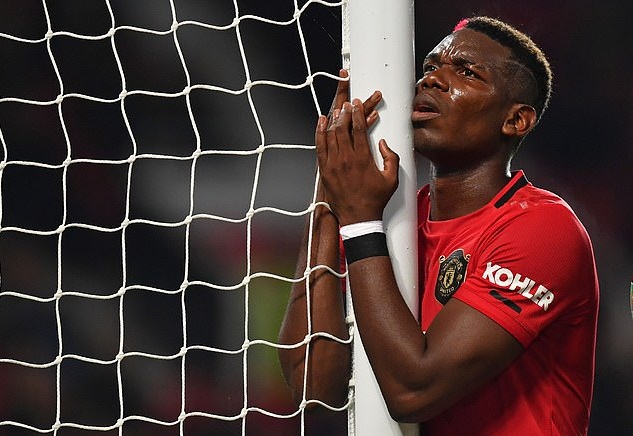 MU hé lộ 2 mục tiêu ở hàng tiền vệ khi chấp nhận bán Pogba
