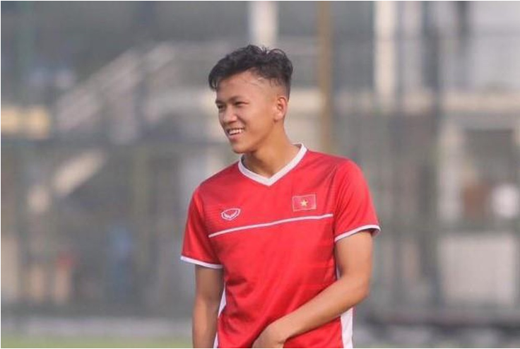 Trần Bảo Toàn: Tiền vệ HAGL của U23 Việt Nam quê ở đâu, cao bao nhiêu?