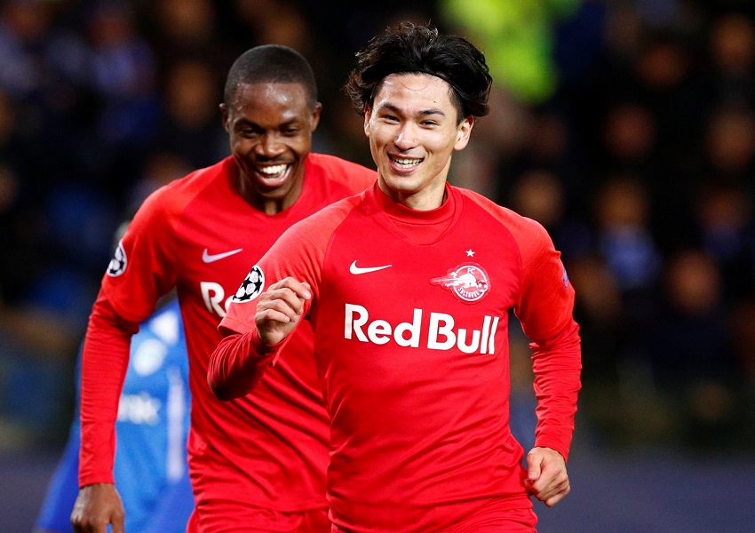 CĐV Nhật Bản phản ứng thế nào khi Minamino đến Liverpool?