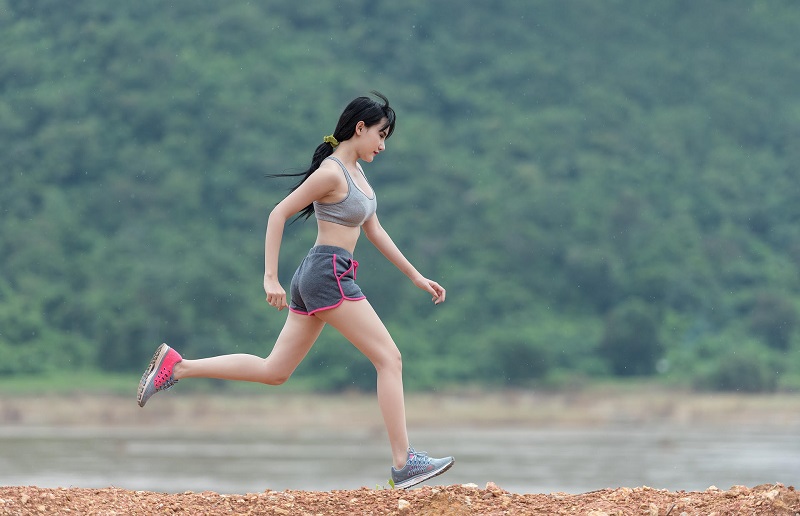Chấn thương khi chạy bộ. Phần 4: Đau gót chân