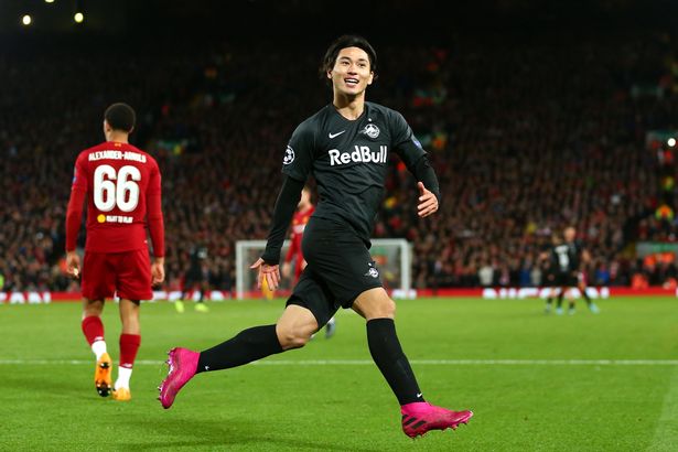 Minamino sẽ giúp Liverpool tăng cường ở Cúp C1 nhờ thay đổi quy tắc