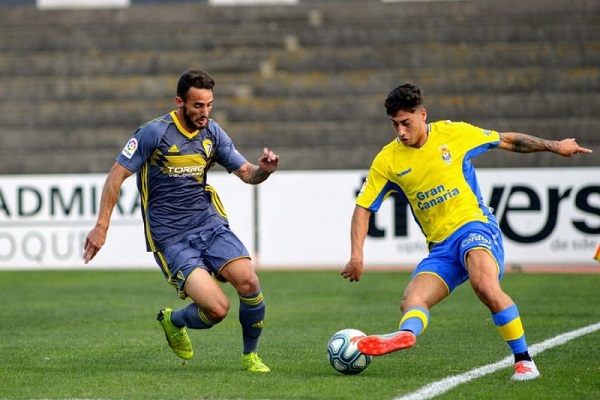 Nhận định Real Oviedo vs Cadiz CF 22h00, ngày 15/12 (hạng 2 Tây Ban Nha)
