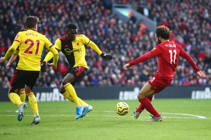 Salah vượt xa Suarez và Torres với cú đúp cho Liverpool trước Watford Salah vượt xa Suarez và Torres với cú đúp cho Liverpool trước Watford