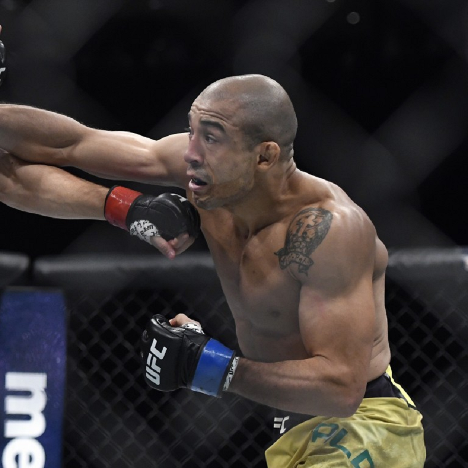 Trận chào sân tại bantamweight thất bại nhưng Jose Aldo đã chứng minh được thứ khác quan trọng hơn