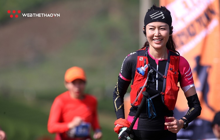 Hoa hậu Thu Thủy thử sức cự ly "khủng" tại Vietnam Trail Marathon 2020