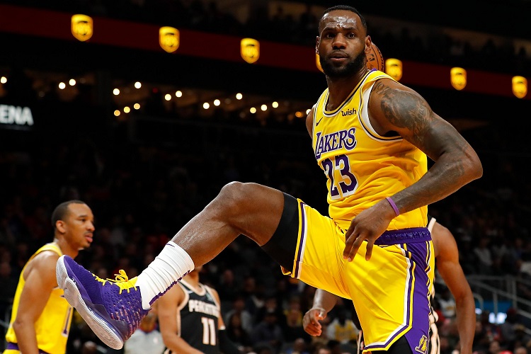 Kết quả NBA ngày 16/12: Lakers có chiến thắng thứ 24, 76ers ngã ngựa