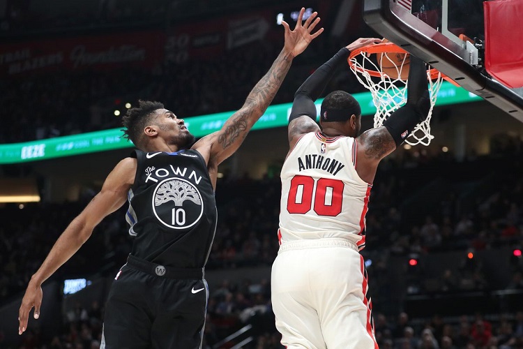 Cẩu thả trong hiệp 4, Warriors đánh rơi cơ hội giành chiến thắng trước Blazers