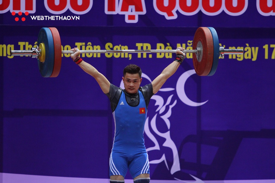 Lực sĩ Lại Gia Thành vô địch quốc gia với thành tích tốt hơn cả SEA Games 30