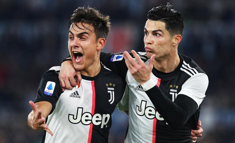 Ronaldo khiến người hâm mộ “sôi sục” sau khi bật nhảy ghi bàn ngoạn mục