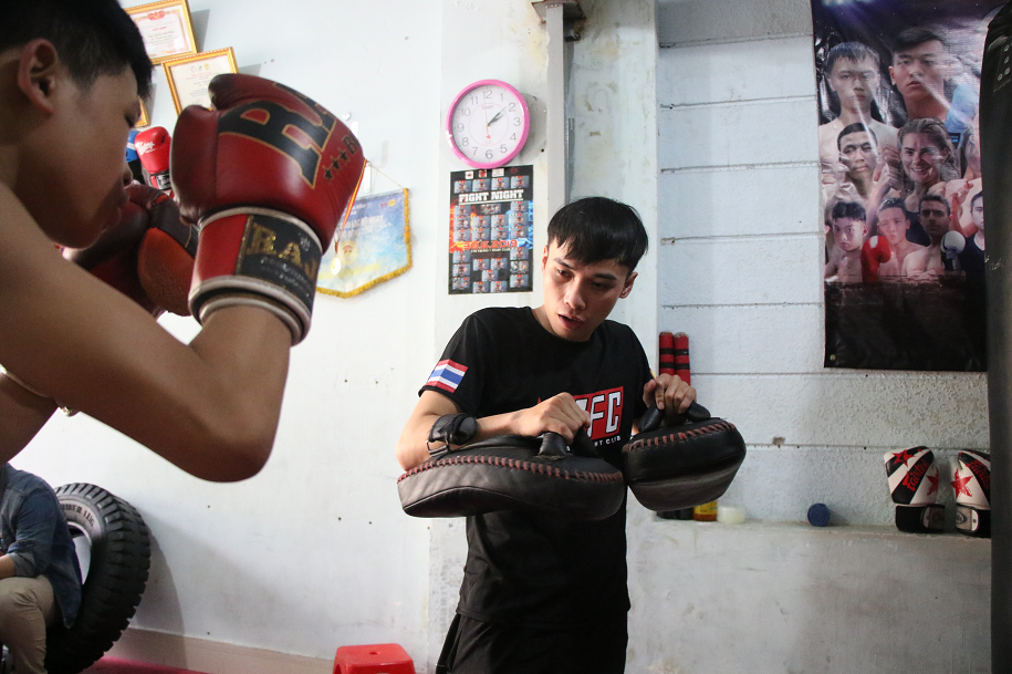 Võ sĩ nhí từ câu lạc bộ Max Fight bước đến Bài Danh Chiến
