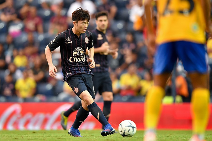 Xuân Trường nhận giải Bàn thắng đẹp nhất Thai League 2019