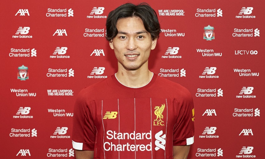 MU để tuột Minamino vào tay Liverpool vì một lý do khó tin