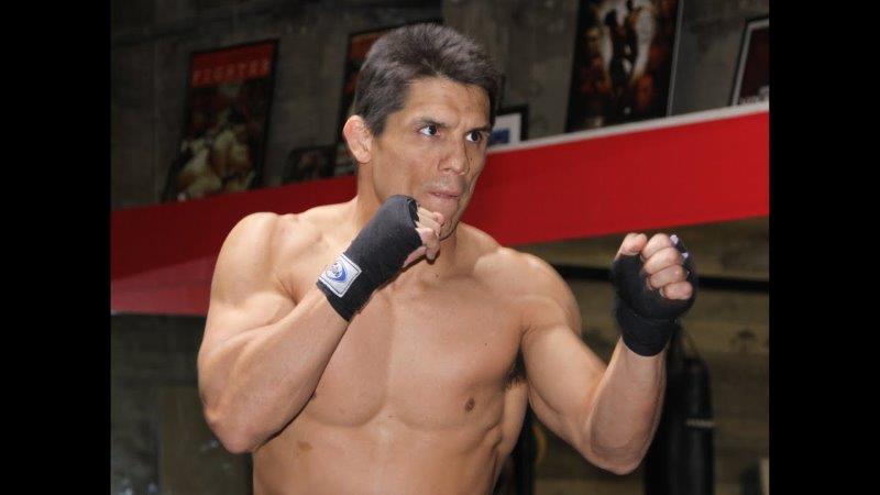 Frank Shamrock tin Lý Tiểu Long sẽ là một võ sĩ đáng gờm nếu đấu UFC