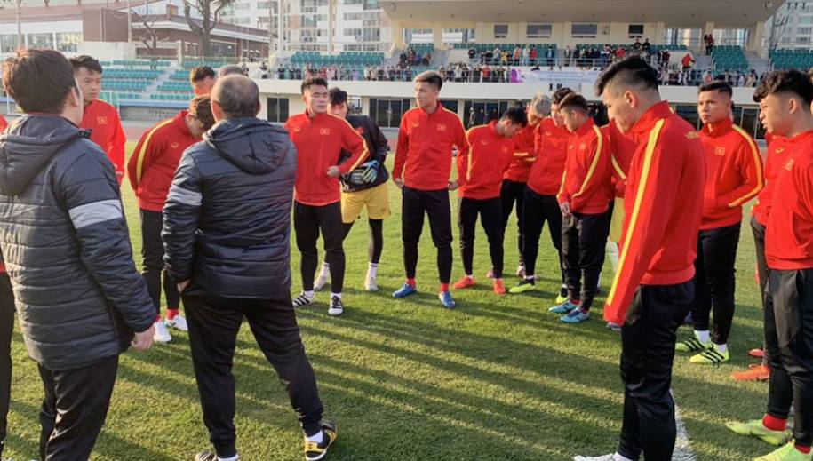 U23 Việt Nam vs Bình Dương đá mấy giờ, ngày nào?