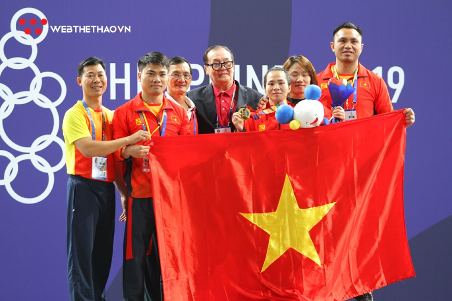 Lực sĩ Vương Thị Huyền khát khao cháy bỏng chinh phục Cúp Chiến thắng 2019