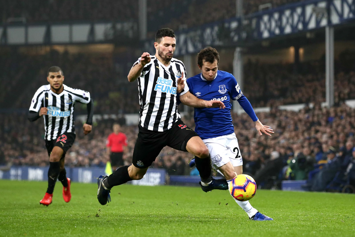 Soi kèo Newcastle vs Everton, 22h00 ngày 28/12 (Ngoại hạng Anh 2019/2020)