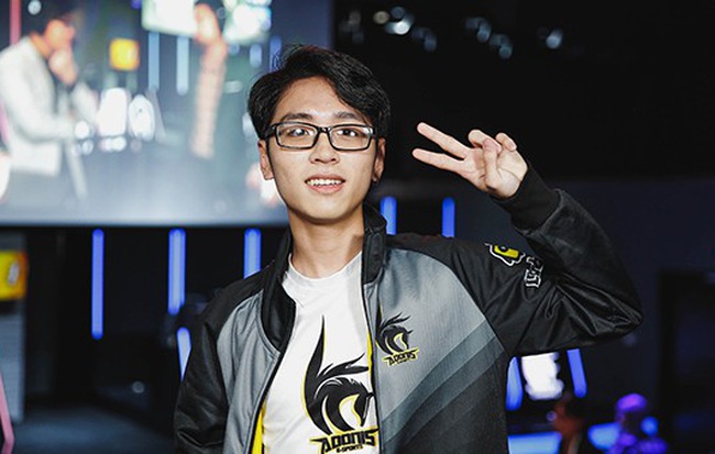 EVOS Esports hoàn thiện đội hình với Pake