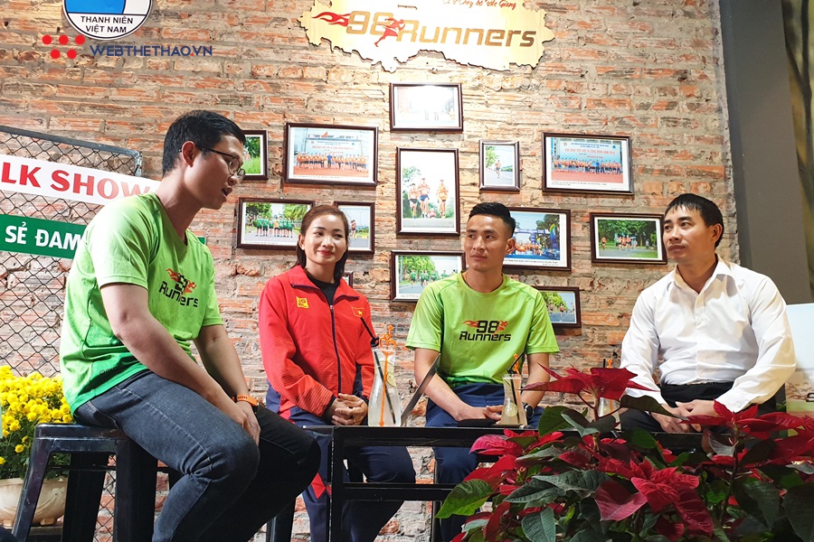Nguyễn Thị Oanh tiết lộ thời điểm “nhổ giò” chạy marathon… cạnh tranh với Hồng Lệ Nguyễn Thị Oanh tiết lộ thời điểm “nhổ giò” chạy marathon… cạnh tranh với Hồng Lệ