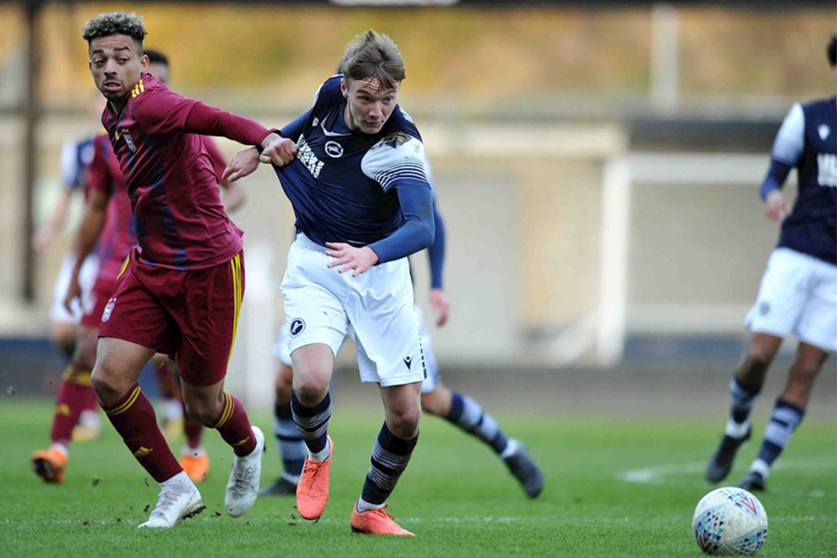 Nhận định Millwall vs Luton Town 19h45 ngày 01/01 (Hạng Nhất Anh 2019/20)