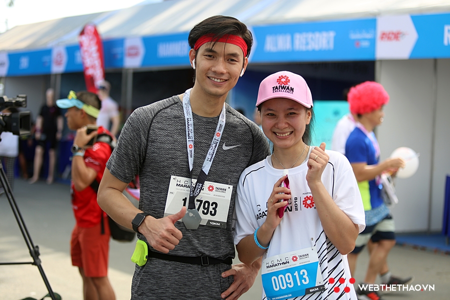 Diễn viên Nhan Phúc Vinh và niềm đam mê chạy bộ tại HCMC Marathon 2019 Diễn viên Nhan Phúc Vinh và niềm đam mê chạy bộ tại HCMC Marathon 2019