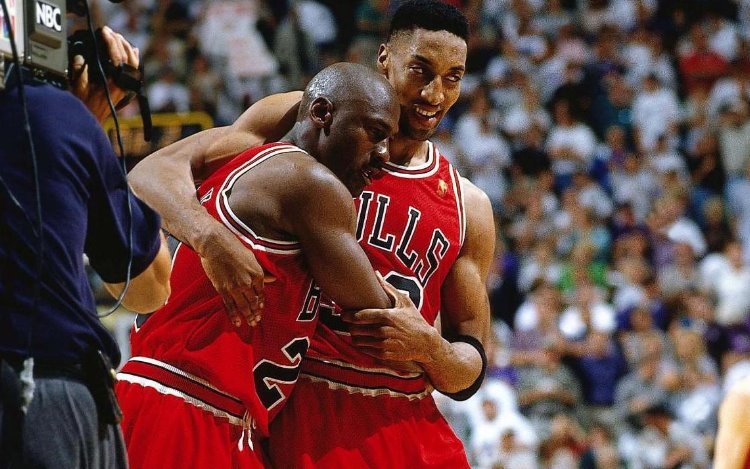 Nhìn lại 5 trận đấu đáng nhớ của Michael Jordan để thấy Vua bóng rổ bá đạo đến thế nào