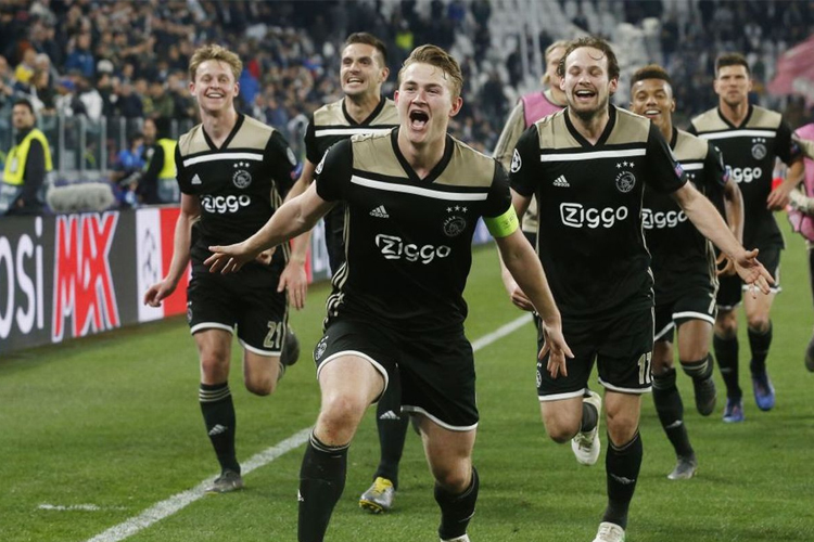 Ajax phát triển tài năng trẻ bằng cách… ươm mầm công nghệ
