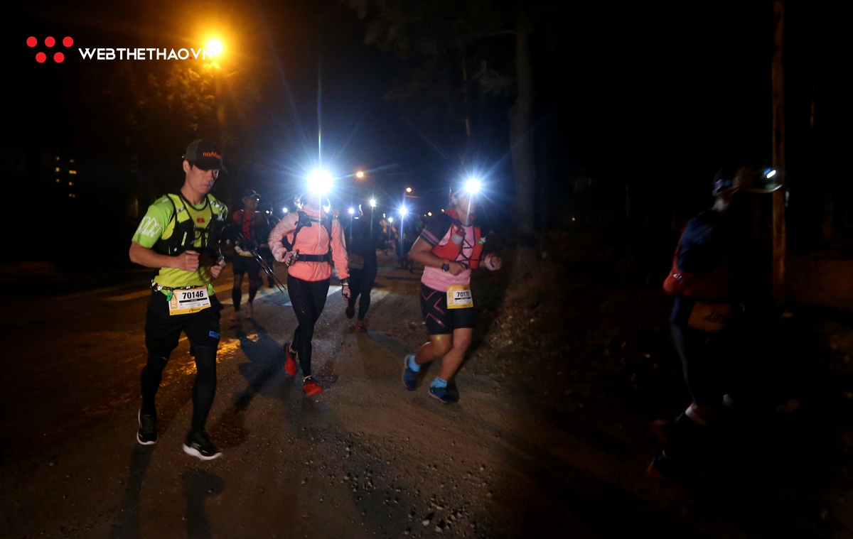 Dalat Ultra Trail 2019 chính thức khai màn giữa màn đêm lạnh giá của vùng đất cao nguyên