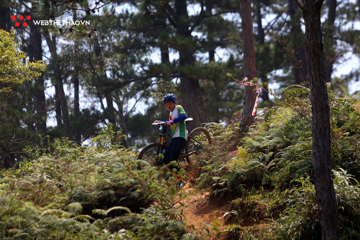 Dalat Victory Challenge 2019: 1001 cách chinh phục dốc đứng vực sâu của các cua rơ
