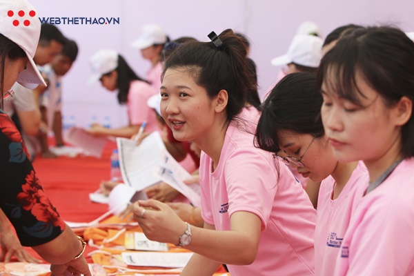 Tình nguyện viên - Bí mật đằng sau thành công của giải Tiền Phong Marathon 2019 Tình nguyện viên - Bí mật đằng sau thành công của giải Tiền Phong Marathon 2019