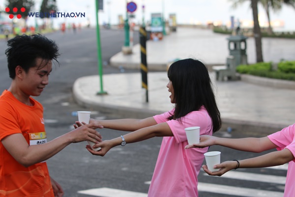 Tình nguyện viên - Bí mật đằng sau thành công của giải Tiền Phong Marathon 2019 Tình nguyện viên - Bí mật đằng sau thành công của giải Tiền Phong Marathon 2019